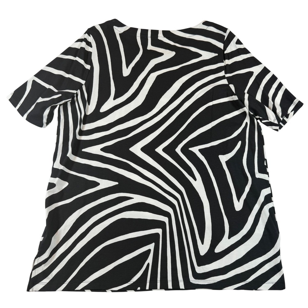 Chicos Weekends Zebra Play Boat Neck Elbow Sleeve Tunic Top Black White Sz 2 (L) - Picture 7 of 7